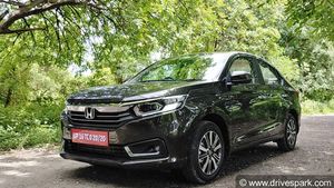 മുഖംമിനുക്കി അമേസിംഗായി; പുതിയ Honda Amaze ഫെയ്‌സ്‌ലിഫ്റ്റിന്റെ റിവ്യൂ വിശേഷങ്ങൾ