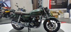വാർഷകാഘോഷം, ഹൈനസ് CB350 മോഡലിന്റെ ആനിവേഴ്‌സറി എഡിഷനുമായി ഹോണ്ട