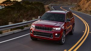 ഗ്രാൻഡാവാൻ ജീപ്പ്, Grand Cherokee എസ്‌യുവിയുടെ പ്രാദേശികമായി നിർമിച്ച മോഡൽ ഉടൻ വരും