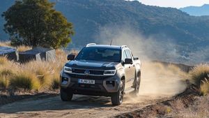 Volkswagen -ൻ്റെ പുലികുട്ടി; കാത്തിരിപ്പിന് വിരാമമിട്ട് രണ്ടാം പതിപ്പുമായി Amarok 