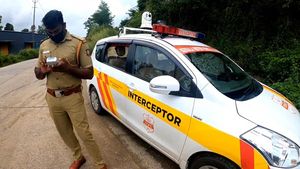 ടാക്സ് അടയ്ക്കാതെ മുങ്ങിനടക്കാമെന്ന് വിചാരിച്ചോ; പണിവരുന്നുണ്ടേ..