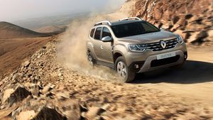 Renault Duster തിരിച്ചുവരുന്നുണ്ടെന്ന് ക്രെറ്റയോട് ചെന്ന് പറ; ദീപാവലി വെടിക്കെട്ട് ബുക്ക് ചെയ്ത് റെനോ
