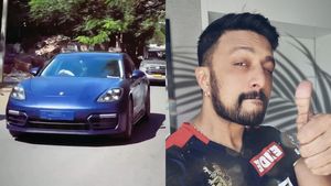 മുടക്കിയത് 2.48 കോടി രൂപ, ഈച്ചയിലെ വില്ലന് ജർമനിയിൽ നിന്നും സൂപ്പർകാർ; വീഡിയോ വൈറൽ 