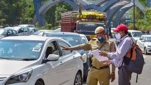 'ഹാട്രിക്' ചലാന്‍ കിട്ടിയാല്‍ ലൈസന്‍സ് തെറിക്കും; ട്രാഫിക് നിയമലംഘകരെ 'പൂട്ടാന്‍' പൊലീസ് 