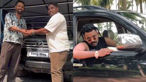 കുട്ടികളുടെ സൂപ്പർ ഹീറോ, മില്യൺ ഫോളോവേഴ്‌സുള്ള സെലിബ്രിറ്റി യൂട്യൂബർ, ഫോർച്യൂണർ സ്വന്തമാക്കി തൊപ്പി