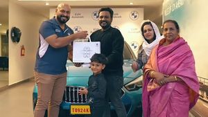 ജീവിതം മാറ്റിമറിച്ചത് ഐഡിയ സ്റ്റാർ സിംഗർ, ഇപ്പോൾ തിരക്കുപിടിച്ച പാട്ടുകാരൻ, ഇനി യാത്രകൾ 60 ലക്ഷത്തിന്റെ കാറിൽ
