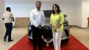 സൂപ്പര്‍ സ്റ്റാറിനെ കെട്ടി ഫീല്‍ഡ് വിട്ടാല്‍ എന്താ! തമിഴകത്തിന്റെ മരുമകള്‍ക്ക് ഭര്‍ത്താവ് നല്‍കിയ സമ്മാനം 