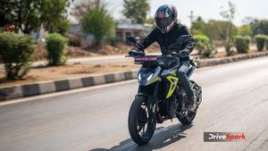 കണ്ടാൽ തന്നെ ഒന്ന് വാങ്ങാൻ തോന്നും! ഹീറോയുടെ 250 സിസി പയ്യൻ ബൈക്ക് സൂപ്പറാണേ; റിവ്യൂ വിശേഷങ്ങൾ ഇതാ