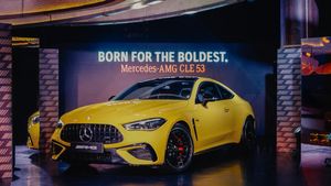 AMG മോഡലുകളിലെ പത്താമനെ അവതരിപ്പിച്ച് മെർസിഡീസ് ബെൻസ്; എക്സ്ഷോറൂം വില 1.35 കോടി