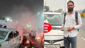 കാര്‍ വില്‍ക്കുമ്പോള്‍ ഈ തെറ്റ് ചെയ്യല്ലോ; ഡല്‍ഹി സംഭവത്തില്‍ വലിയ പാഠമുണ്ട്
