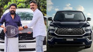 വനവാസം കഴിഞ്ഞു,ഇനി പട്ടാഭിഷേകം! പുത്തൻ ഹൈക്രോസിൽ നിന്ന് തുടങ്ങി ദിലീപ്