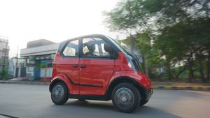 ബൈക്കിൻ്റെ സ്ഥം മതി, 1.99 ലക്ഷം രൂപയുടെ ഇലക്‌ട്രിക് കാറുമായി ഇന്ത്യൻ കമ്പനി; ഡെലിവറി ഉടൻ