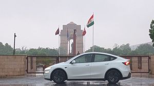 ഇന്ത്യയില്‍ ക്ലിക്കായില്ല, ഇവികള്‍ കെട്ടിക്കിടക്കുന്നു! മോഡല്‍ Y വിറ്റഴിക്കാന്‍ പുതിയ തന്ത്രവുമായി ടെസ്‌ല