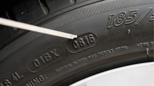 എന്താണ് ടയറിലെ '195/55 R16 87V' കോഡുകൾ? ഇത് പറയും യാത്രയുടെ സുരക്ഷ! വണ്ടിയോടിക്കുന്നവർ അറിഞ്ഞിരിക്കണം 