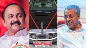 VD സതീശൻ വന്നാലും പിണറായിയുടെ കാർണിവൽ തുടരുമോ?  മുഖ്യമന്ത്രി മാറിയാൽ ഔദ്യോഗിക വാഹനത്തിന് എന്ത് സംഭവിക്കും?