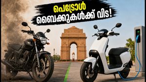 ഡൽഹിയിൽ പെട്രോൾ ബൈക്കുകൾക്ക് വിട; 2028 മുതൽ ഇലക്ട്രിക് വാഹനങ്ങൾ മാത്രം, അറിയേണ്ടതെല്ലാം!