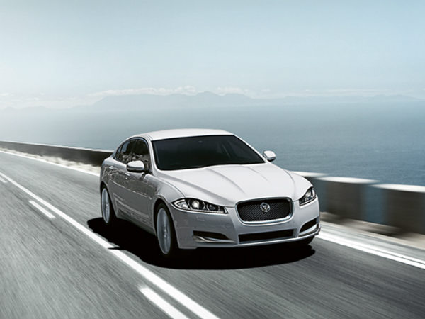 ജാഗ്വര്‍ എക്സ്എഫ്