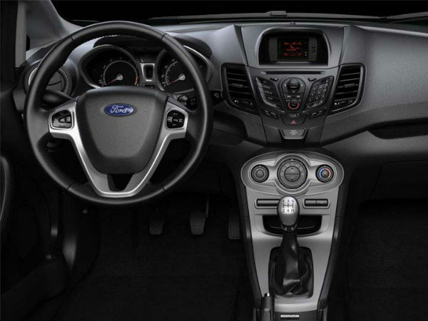 2014 ഫോര്‍ഡ് ഫിയസ്റ്റ ഹാച്ച്ബാക്ക്