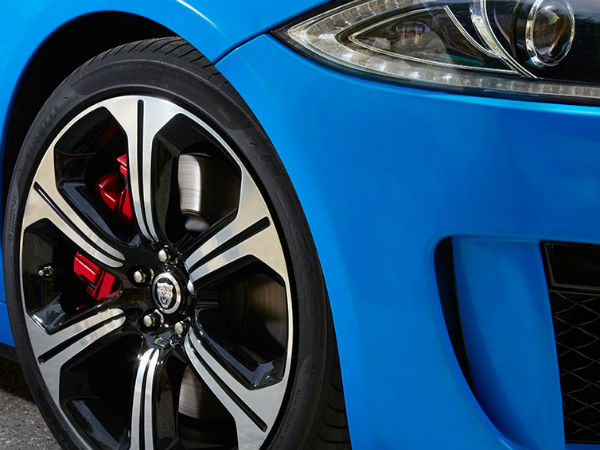 ജാഗ്വര്‍ എക്സ്എഫ്ആര്‍-എസ്