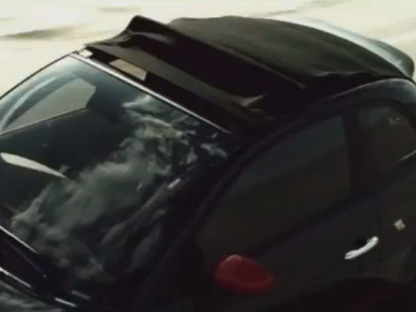 'ഗോ ടോപ്‍ലെസ്!' 