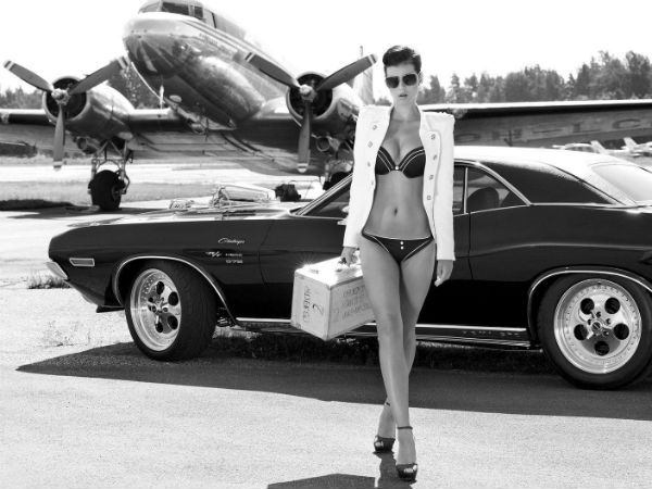 കാര്‍: ഡോഡ്ജ് ചാലഞ്ചര്‍