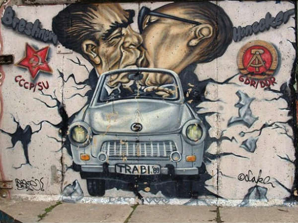 കമ്യൂണിസ്റ്റുകാരുടെ കാര്‍ സങ്കല്‍പം