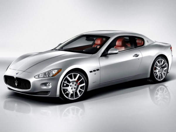 മസെരാട്ടി ഗ്രാന്‍ടൂറിസ്മോ