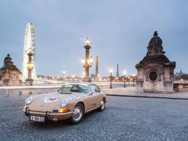 പോഷെ 911 ലോക സഞ്ചാരത്തില്‍