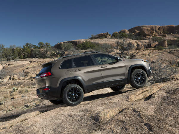 ജീപ്പ് ചീരോക്കി ന്യൂയോര്‍ക്കില്‍