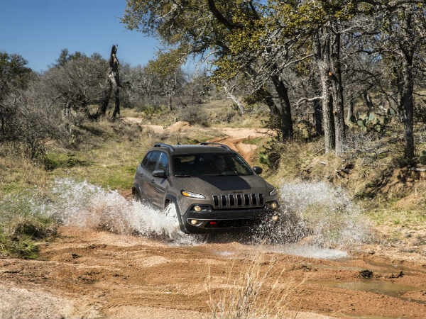 ജീപ്പ് ചീരോക്കി ന്യൂയോര്‍ക്കില്‍