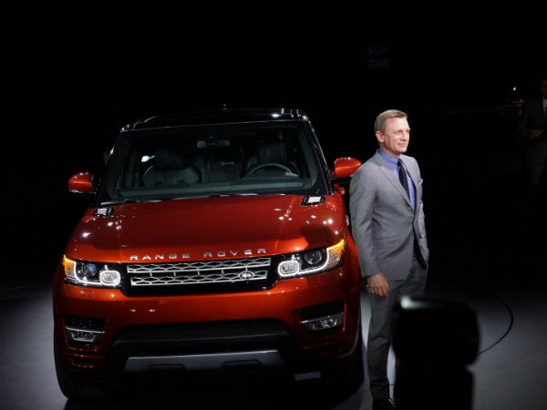 പുതിയ റെയ്ഞ്ച് റോവര്‍ സ്പോര്‍ടിന്‍റെ കിടിലന്‍ ചിത്രങ്ങള്‍ കാണാന്‍ ഇനിയും നീങ്ങുക.