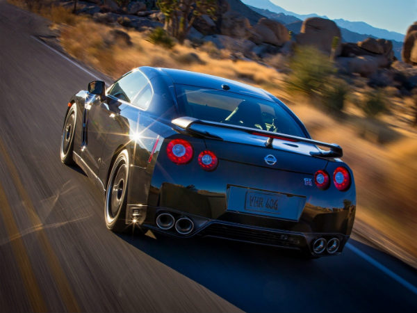 2014 നിസ്സാന്‍ ജിടിആര്‍ എഡിഷന്‍