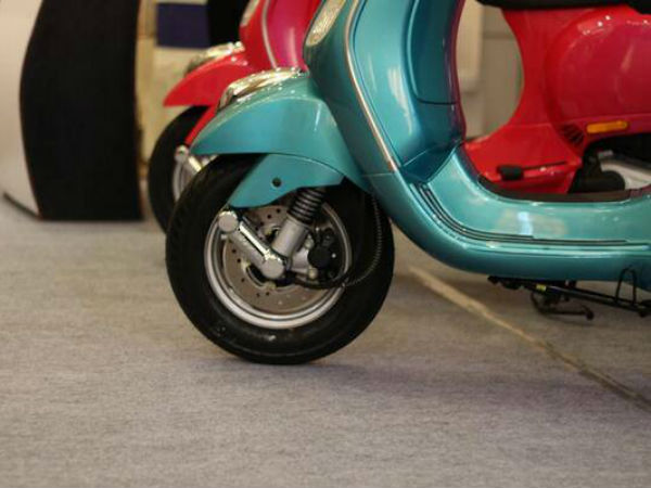 Vespa VX Unveiled