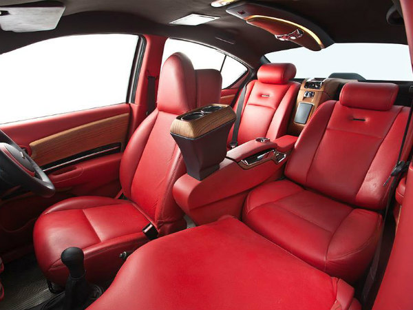 Nissan Sunny Gets The DC Lounge Treatment