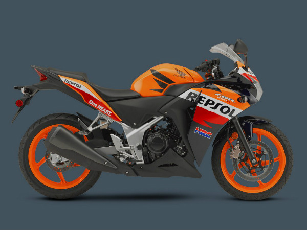 റെപ്സോള്‍ റേസ് ലിവറി