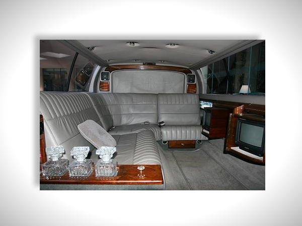 1998 ലിങ്കണ്‍ ടൗണ്‍ കാര്‍