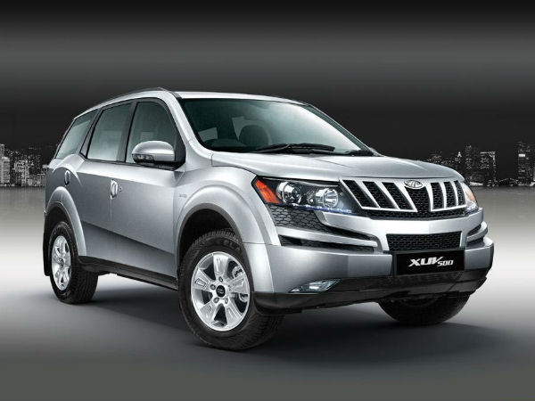 Mahidra XUV500 Ground Clearance