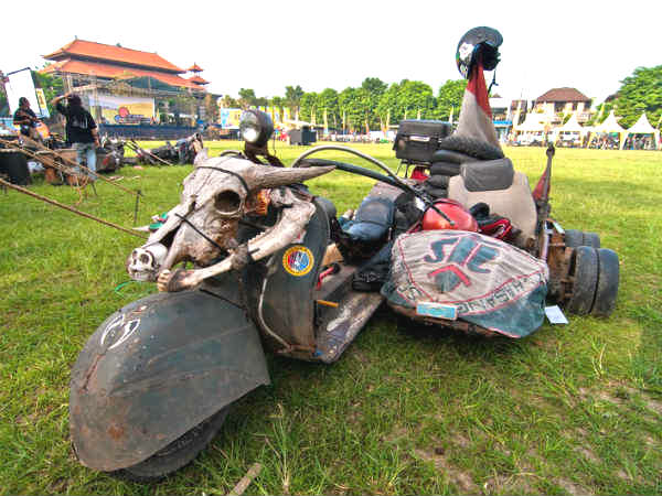 വെസ്പയുടെ ഭ്രാന്തന്‍ മോഡിഫിക്കേഷനുകള്‍