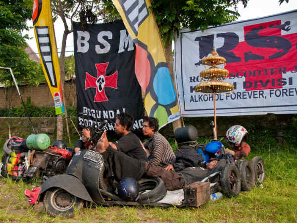 വെസ്പയുടെ ഭ്രാന്തന്‍ മോഡിഫിക്കേഷനുകള്‍