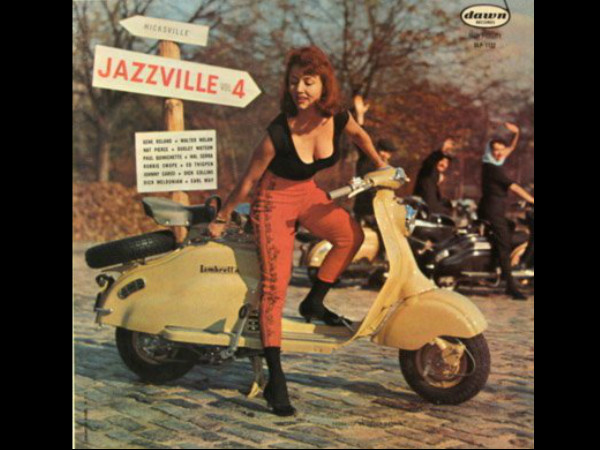 ക്ലാസിക് വെസ്പ സ്കൂട്ടർ പോസ്റ്ററുകള്‍