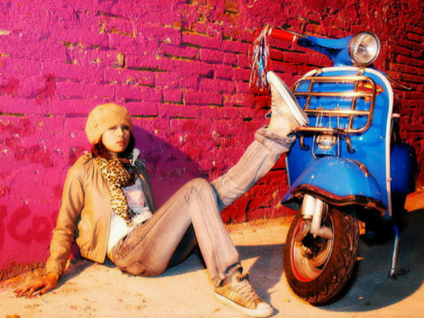 ക്ലാസിക് വെസ്പ സ്കൂട്ടർ പോസ്റ്ററുകള്‍