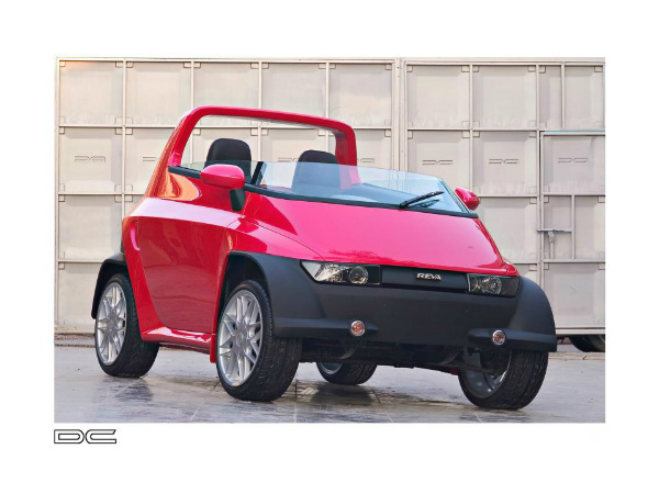 ഡിസി രേവ ഇലക്ട്രിക് റോഡ്സ്റ്റർ