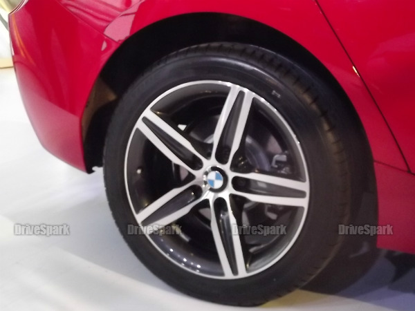 വേരിയന്റുകള്‍