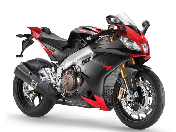 എപ്രീലിയോ ആര്‍എസ്‌വി4