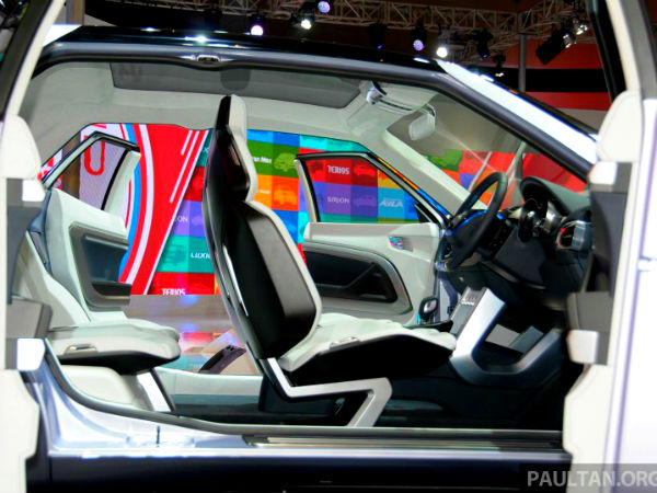 ഇക്കോസ്പോർടിനെ വെല്ലാന്‍ ടൊയോട്ട റഷിന് കഴിയുമോ?