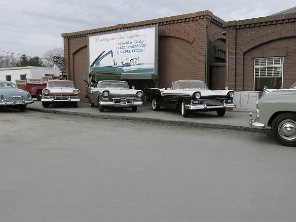 Amazing Trick Photography Using Toy Cars