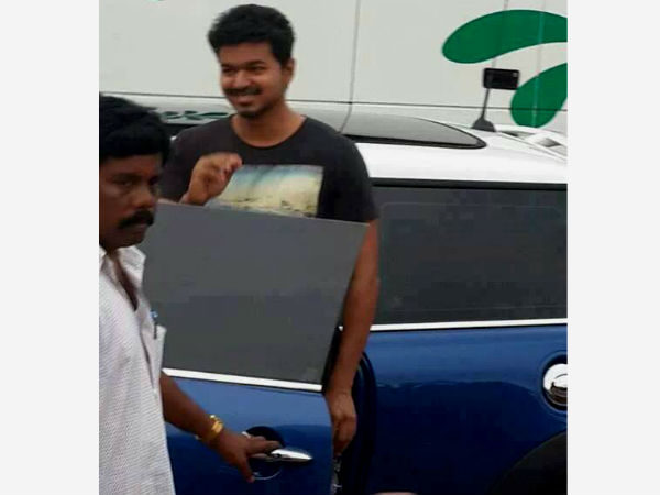 Vijay With A Mini Cooper S In Jilla Location