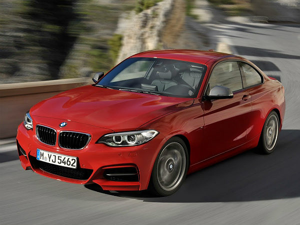 BMW 2-Series Coupe Makes Official Appearance