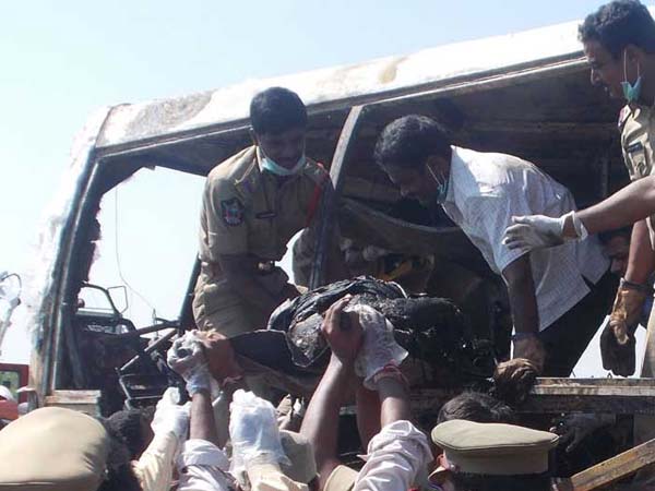 Hyderabad Bus Accident And Rush Driving