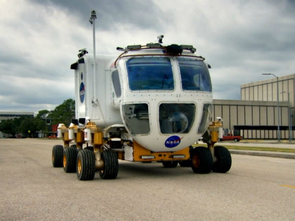 സ്‌പേസ് എക്‌സ്‌പ്ലൊറേഷന്‍ വെഹിക്ക്ള്‍